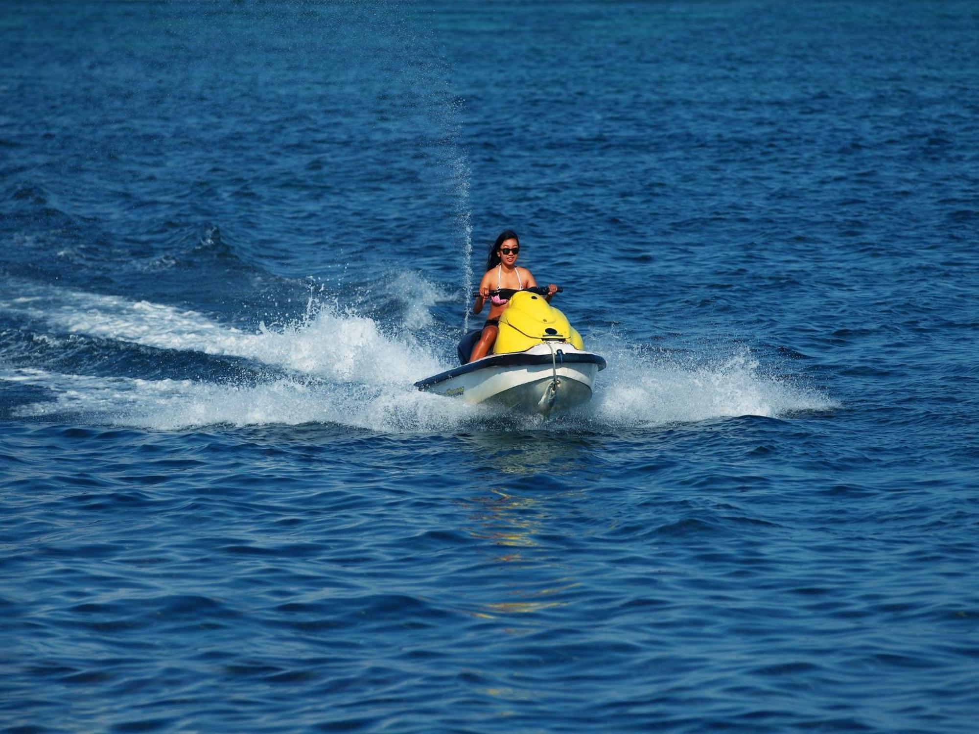 Grand Mirage Resort & Thalasso Bali Nusa Dua  Eksteriør bilde Jet skiing