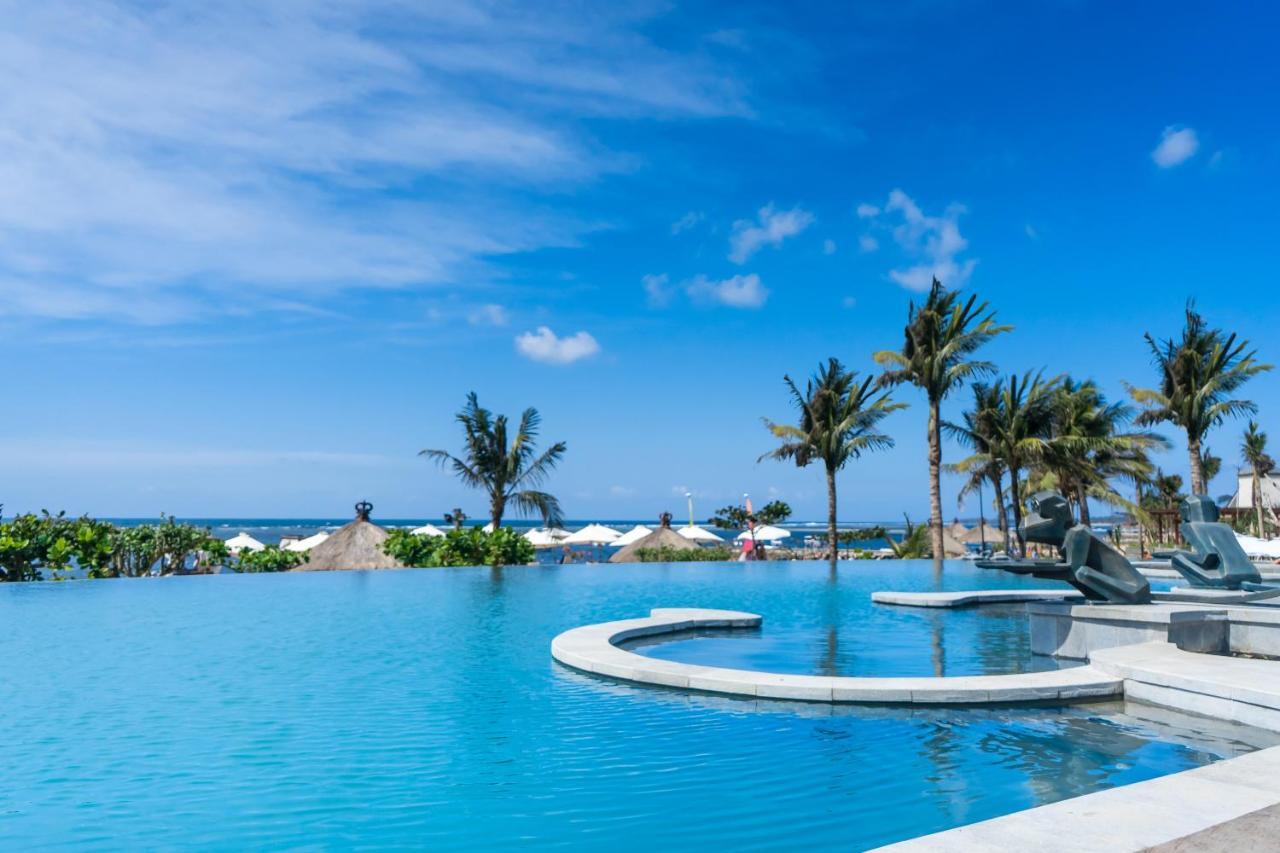 Grand Mirage Resort & Thalasso Bali Nusa Dua  Eksteriør bilde Infinity pool at the InterContinental Chania, Crete, Greece